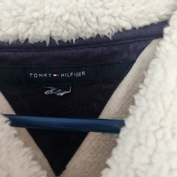 Tommy Hilfiger shirt with sherpa - Picture 4 of 8